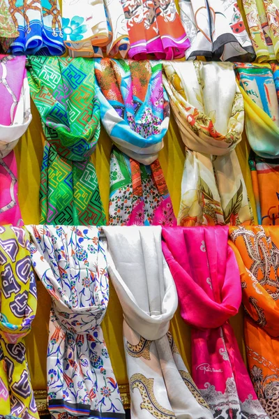 Przykłady Barwnej Tkaniny Różnym Kolorze Typie — Zdjęcie stockowe
