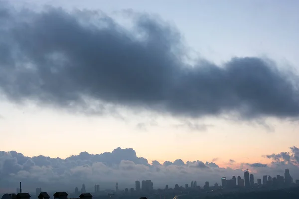 Nuvens Escuras Cinzentas Céu — Fotografia de Stock