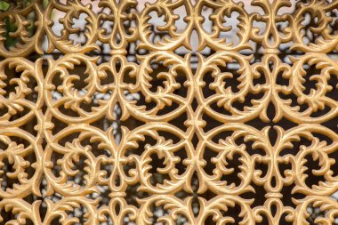 Osmanlı zamanının çiçek desenli örneği