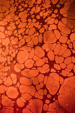 Renkli ebru veya su yüzeyindeki Marbling arkaplanı sanatı