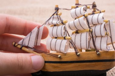 El yapımı yelkenli yelkenli yelkenli.