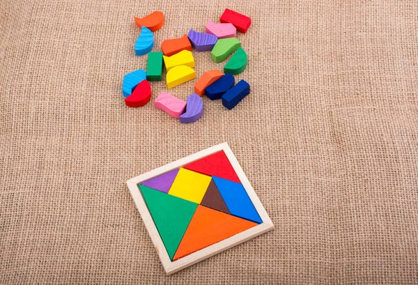 Kleurrijke Stukjes Van Een Vierkante Tangram Puzzel — Stockfoto