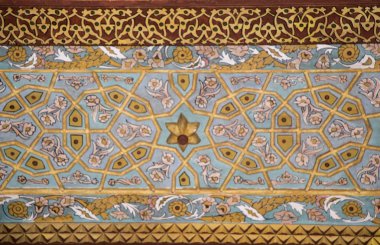 Osmanlı zamanının çiçek desenli örneği