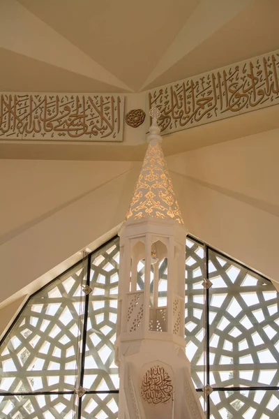 Tahtada geometrik desenli Osmanlı Türk sanatı
