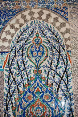 Osmanlı el yapımı çiçek desenli Türk fayansları