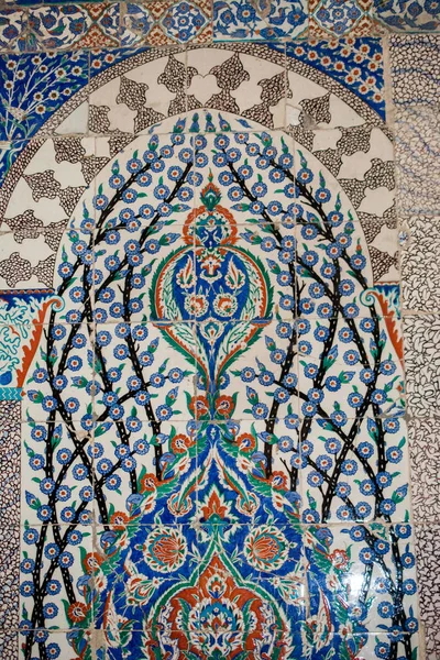 Azulejos Turcos Artesanais Antigos Otomanos Com Padrões Florais — Fotografia de Stock