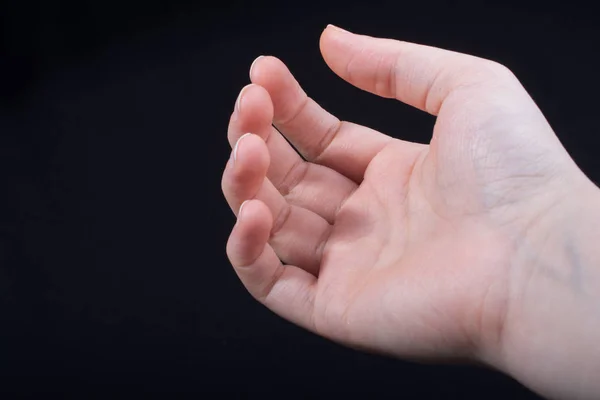 Cinco Dedos Uma Mão Criança Parcialmente Visto Fundo Preto — Fotografia de Stock