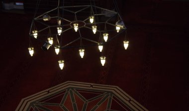 İç dekorasyon için Osmanlı tarzı tavan lambaları