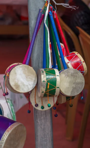 Tambores Tradicionales Como Instrumento Musical Mercado — Foto de Stock