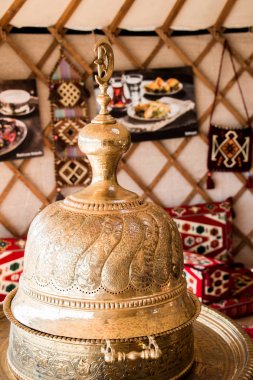 Metallere uygulanan Osmanlı sanat örnekleri