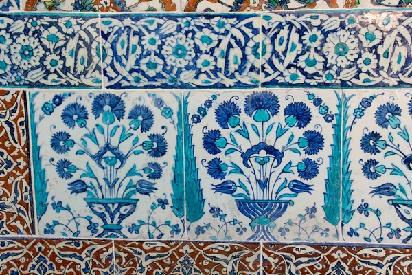 Османська стародавніх ручної роботи плитки Турецька — стокове фото