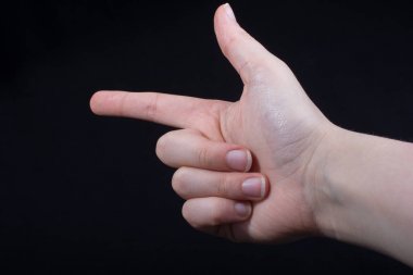 El hareketi işaret parmakları tabanca gibi tabanca 