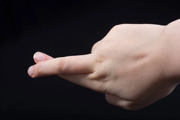 Gekruiste vingers ondertekenen bijgeloof geluk of leugen gebaar — Stockfoto