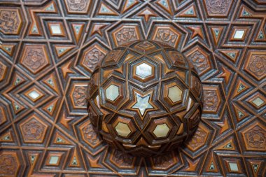 Tahtada geometrik desenli Osmanlı Türk sanatı