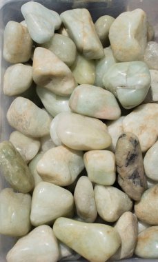 Aquamarine (mavi beryl) taş gibi mineral rock gem 