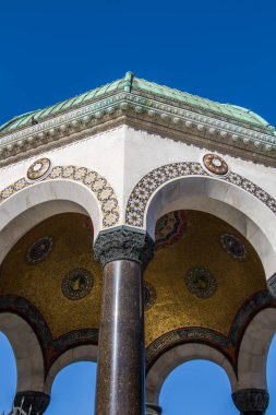 Alman Çeşmesi, sultanahme'de çardak tarzı bir çeşmedir.