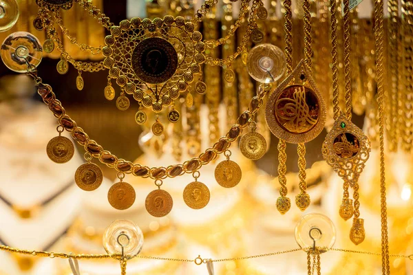 Moedas de ouro turco em vista — Fotografia de Stock