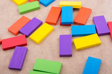 Çeşitli renk ahşap blok 