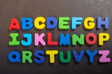 Öğrenme kavramı için A, B ve C ahşap alfabe si