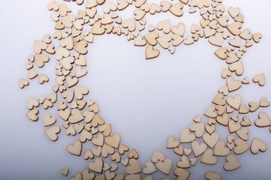 Tahta kalpler aşk konsepti.