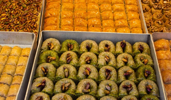 Традиционный Турецкий Десерт Baklava Лотке Стамбула Турция — стоковое фото