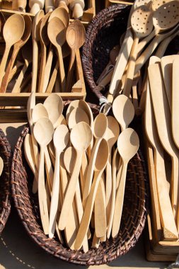 El yapımı ahşap mutfak aletleri kaşıklar tahta mutfak eşyaları