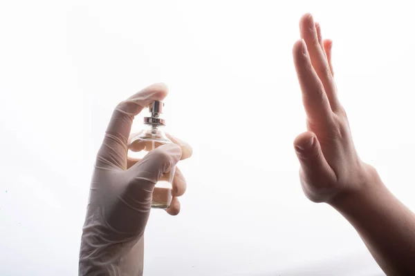 手の衛生のためのコロナウイルス防止消毒剤スプレー — ストック写真