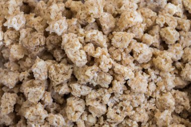 Tarhana, kaymak, domates ve undan yapılmış Türk yemeği