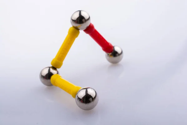 Magnet Spielzeugstangen Und Magnetkugeln Auf Weißem Hintergrund — Stockfoto