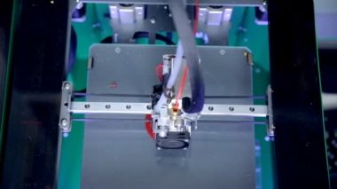 3D printerlere harcama maddeler yukarıdan. 3d printerlere harcama maddeler çalışma. Üstten Görünüm.