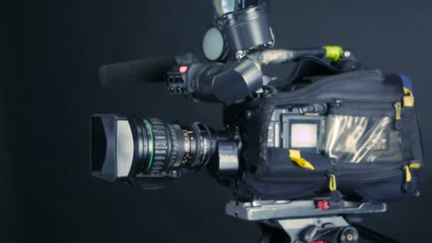 TV-Studio kamera. Sänder professionella camcoder. — Stockvideo