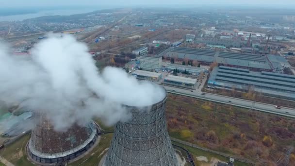 Aerial view of power plants, thermal power station. Smoking pipe at industrial area. — Stock Video