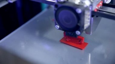 Tıbbi 3d printerlere harcama maddeler insan ortak parçası nakli yazdırma.