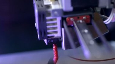 Tıbbi 3d printerlere harcama maddeler insan ortak parçası nakli yazdırma.