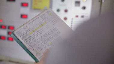 Mühendis eller endüstriyel elektronik kontrol kurulu, Denetim Masası bilgi yazma.