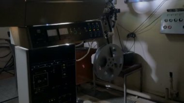 Film projektör çalışma.