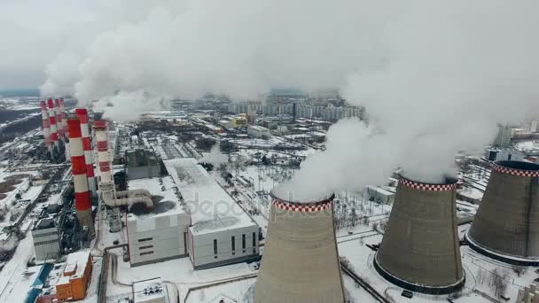 Industriell bakgrund av termisk anläggning. Globala uppvärmningen koncept. — Stockvideo