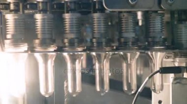 Plastik formlar için Pet şişeler üfleme ekipman endüstriyel evde beslenen hayvan içinde Isıtma.