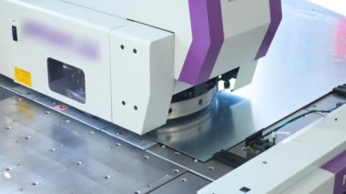 Metal çekme modern endüstriyel fabrika Delme.