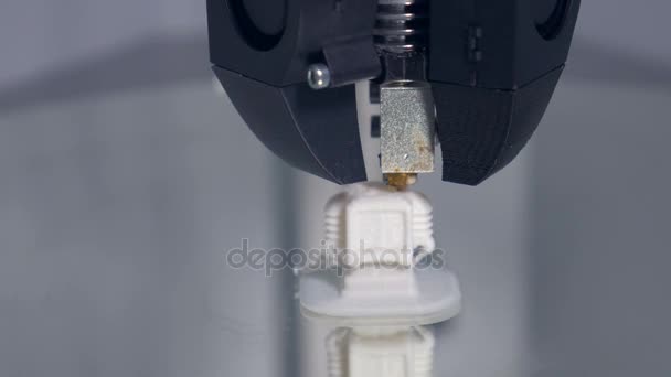 Impressão 3D. Impressão com filamento de fio de plástico na impressora 3D. Close-up . — Vídeo de Stock