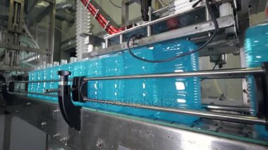 Sabun ürünleri Sanayi üretim hattı. 4k.