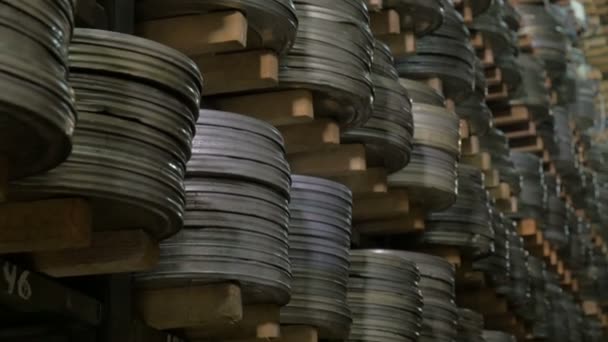 Large film archive with its infinite items. — Stock Video