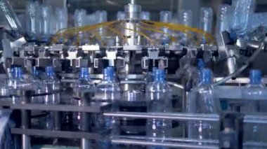 Boş şişe yıkama taburcu.