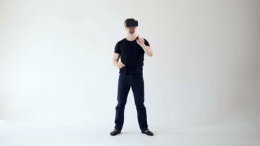 3D gözlük eğlenmek için en yeni modern yoludur