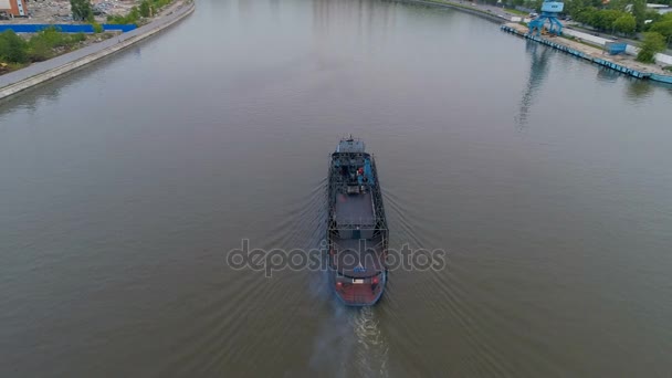 Big cargo ship navigating Moscow River. — Stock Video