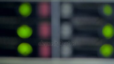 Birçok Sas sabit diskler farklı birimin.