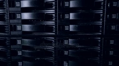 Cryptocurrency incelemesi kavramı. Süper 4k.