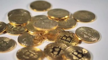 Bir masa üzerine Cryptocurrency bitcoin. Altın Bitcoin Btc Bit sikke