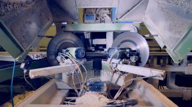 Daire testere işleme ayrıntılarını otomatik. 4k.