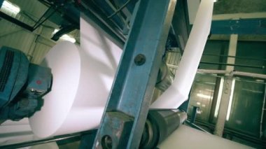 Kağıt ağ ile çalışan fabrika ekipmanları